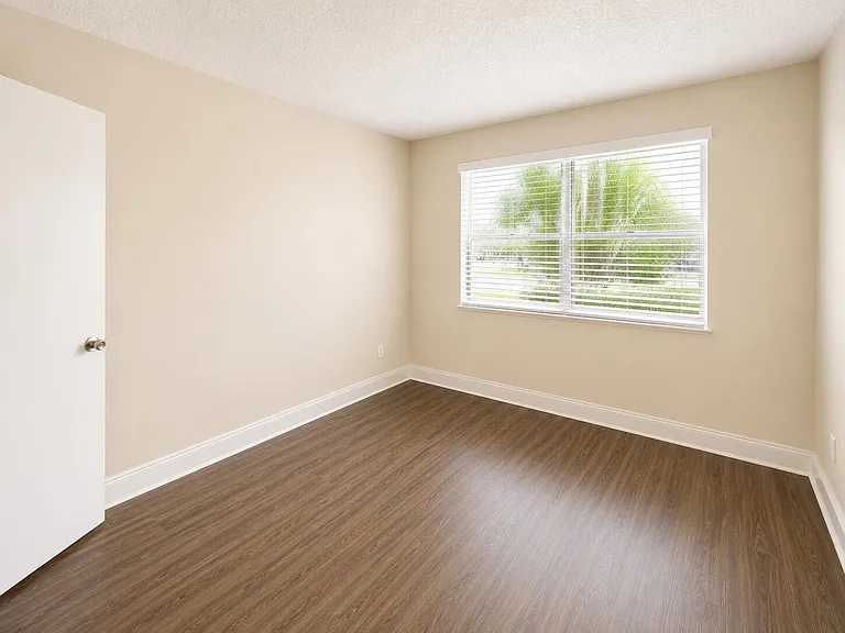4205 N University Dr #106 — Photo 20