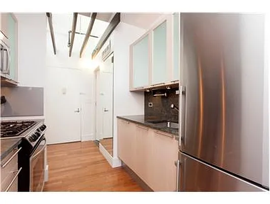 Rented by Douglas Elliman | media 18