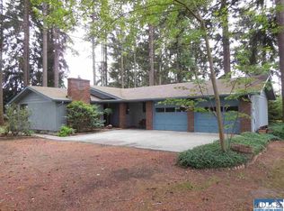 482 River Rd, Sequim, WA 98382