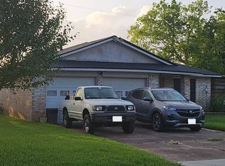 522 Irene Dr, Highlands, TX 77562