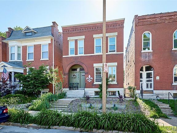 5th image of 2614 Virginia Ave
