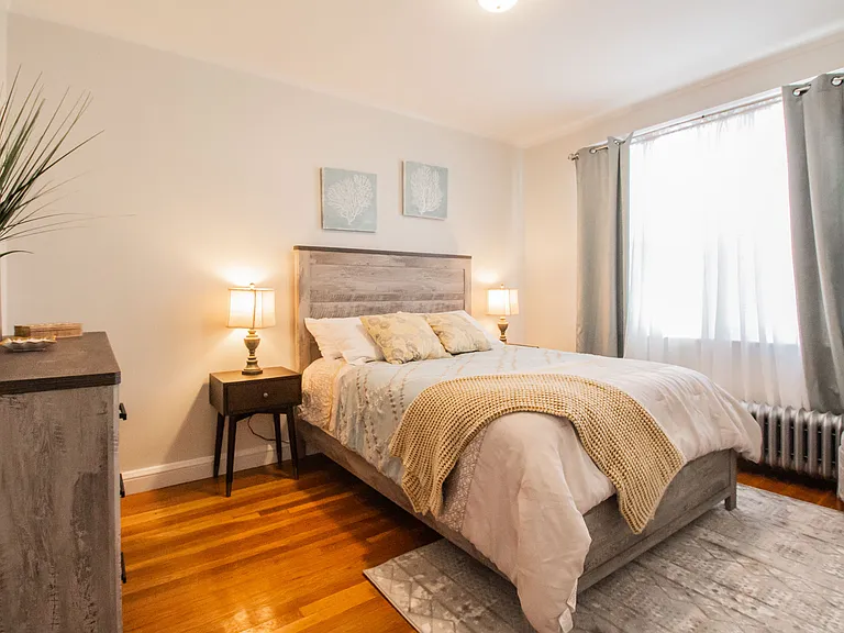 191 Kent St #4 — Photo 13