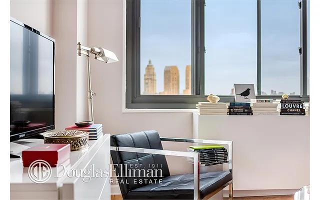 Sold by Douglas Elliman | media 19