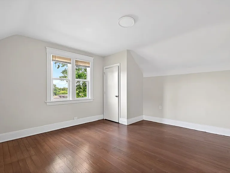 1407 W North Bend Rd — Photo 25