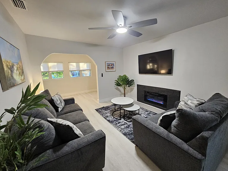 719 Briggs St — Photo 5