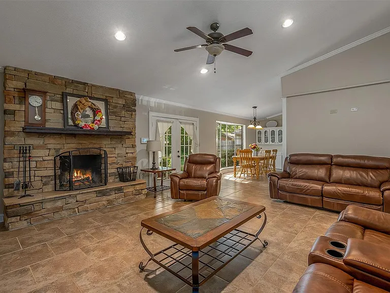 9440 Evergreen Dr — Photo 7