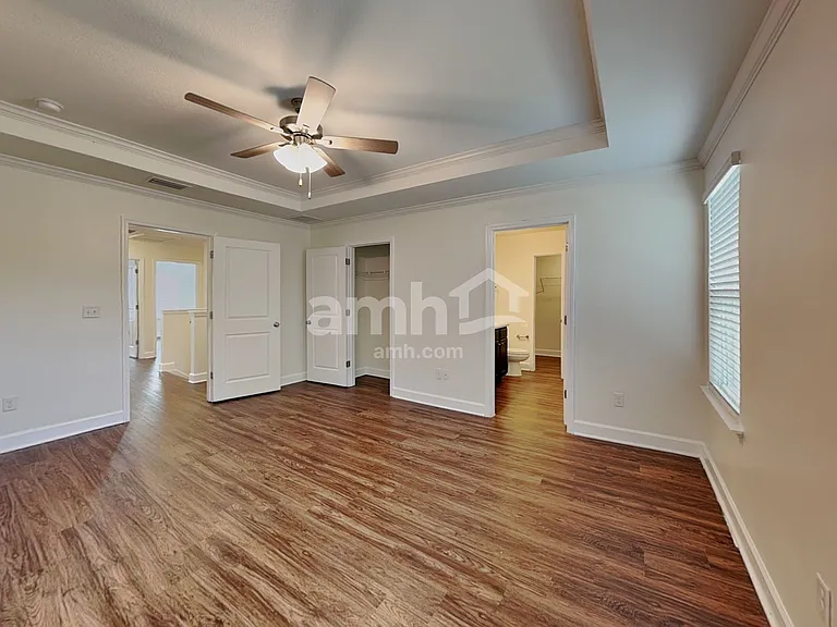 12295 Sapp Rd — Photo 15