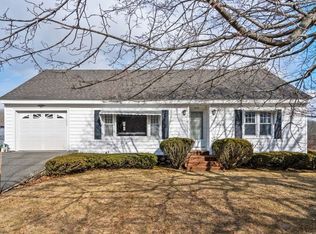476 Johnson St, North Andover, MA 01845