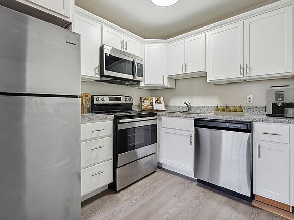 2nd image of 111 Macdade Blvd #24352adee