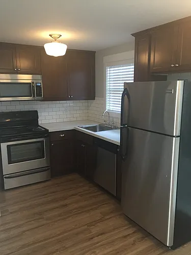 Floor plan 914 W 16th Street