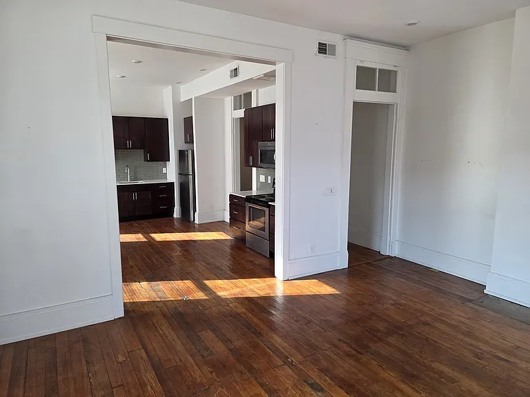 101 W Elder St #201 — Photo 6