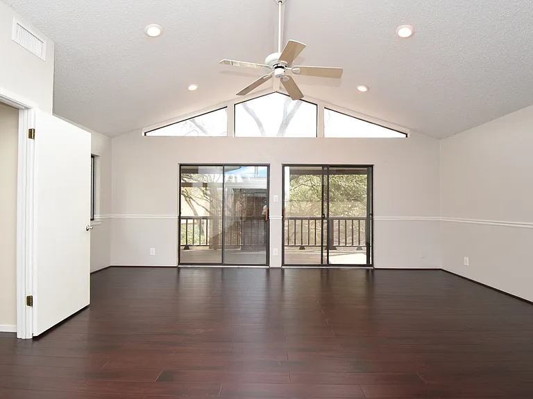 12005 Cabana Ln — Photo 36