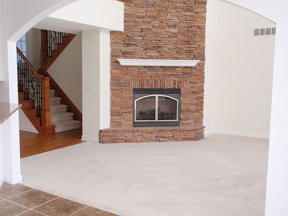 3rd image of 53251 Sunset Marble Dr