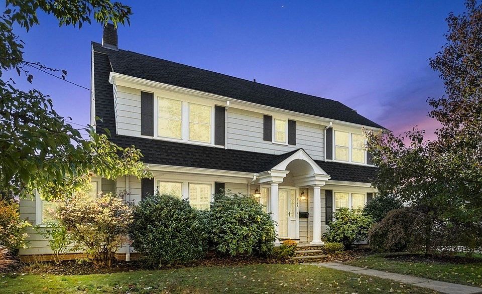 148 Grove St, Medford, MA 02155 Zillow