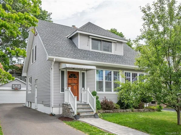 94 Beverly Road, West Hartford, CT 06119