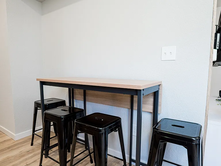 102 E Healey St #206 — Photo 6