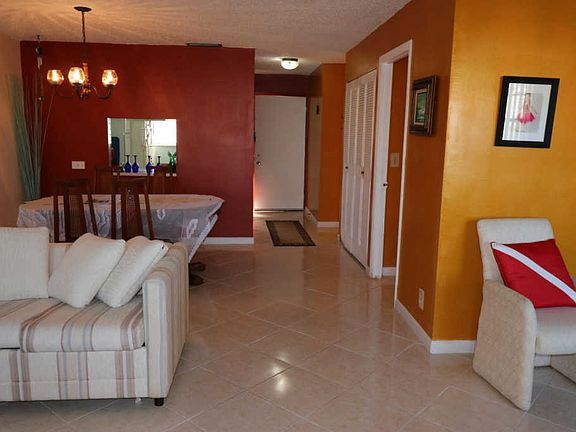 4th image of 429 Lake Frances Dr