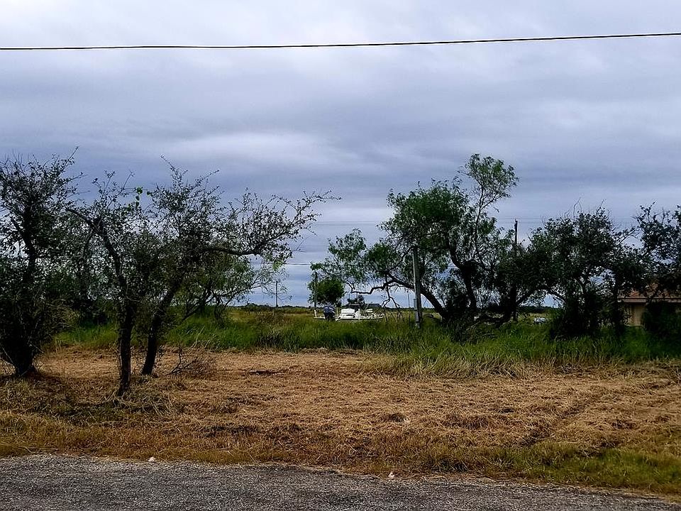 1st image of 105 Dead Ends Dr