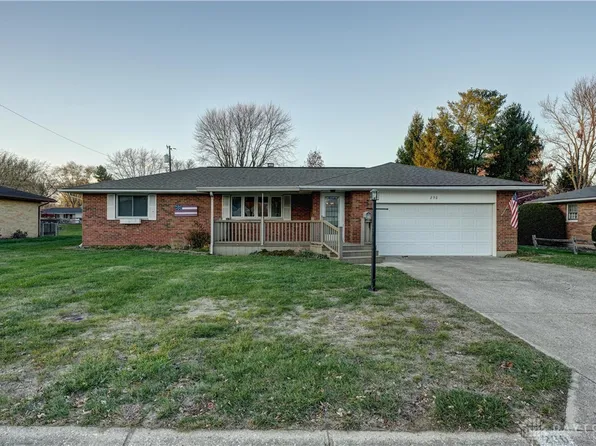 230 Cedar Dr, West Milton, OH 45383