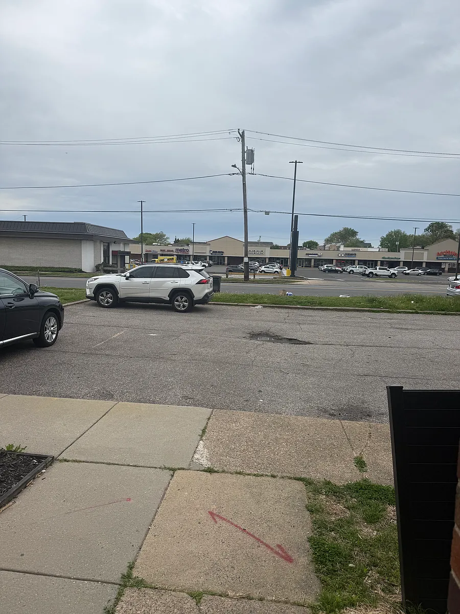 Building Photo - 3237 Red Lion Rd #1