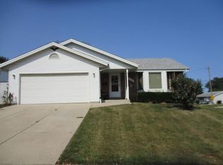 5402 58th St, Kenosha, WI 53144