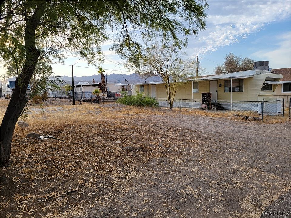 2nd image of 1841 Diamond Drive