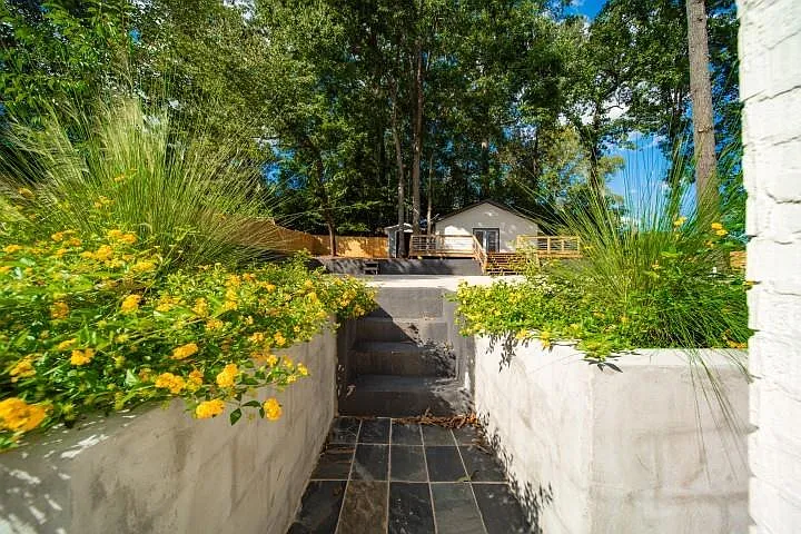 3154 N Druid Hills Rd — Photo 92