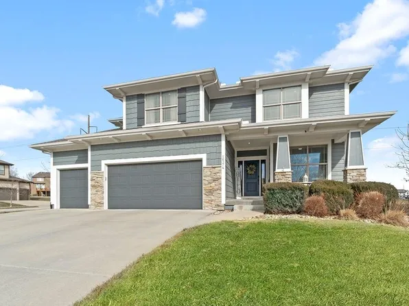 16374 W 163rd Ter, Olathe, KS 66062