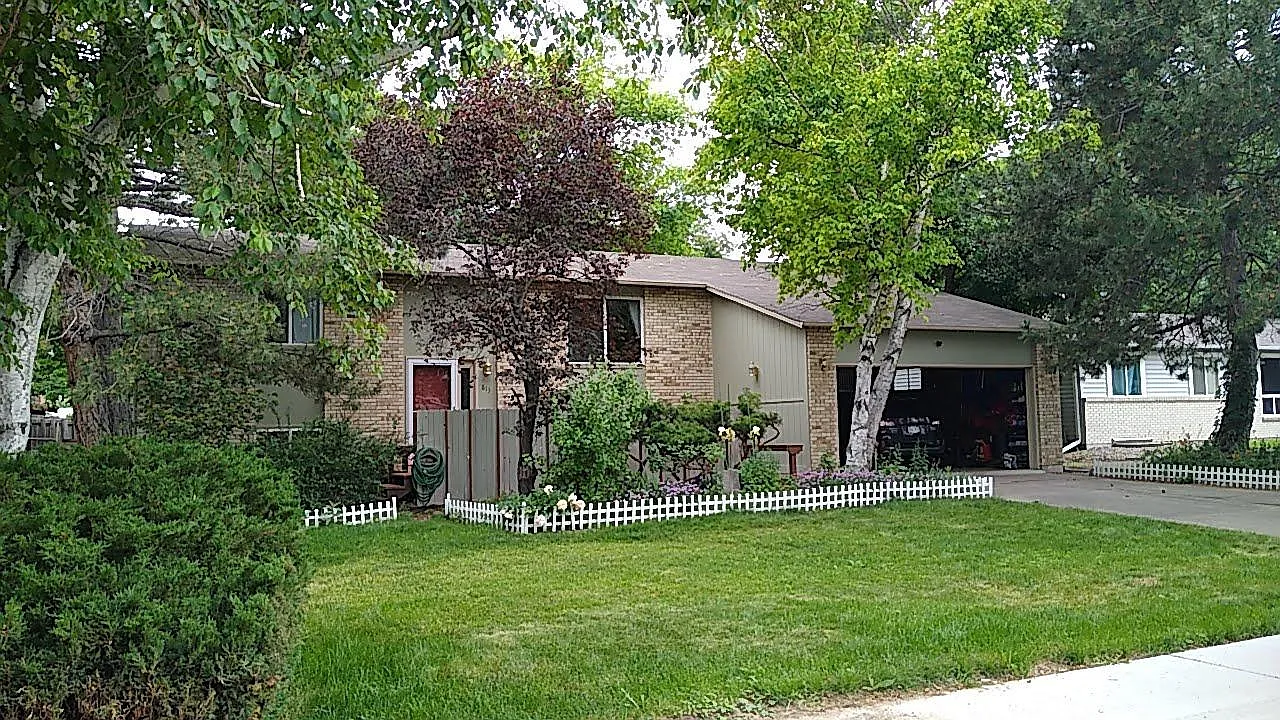 813 Winchester Dr — Photo 1