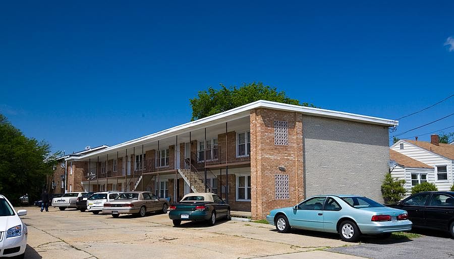 1st image of 1314 Little Bay Ave #7