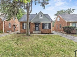 18312 Mapleboro Ave, Maple Hts, OH 44137
