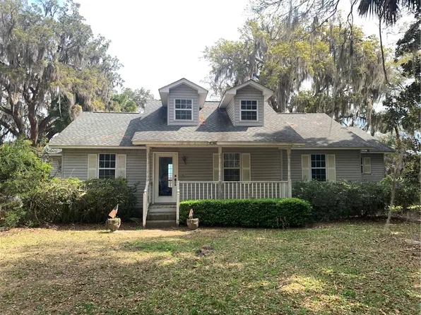 1027 Baywood Ave SE, Darien, GA 31305