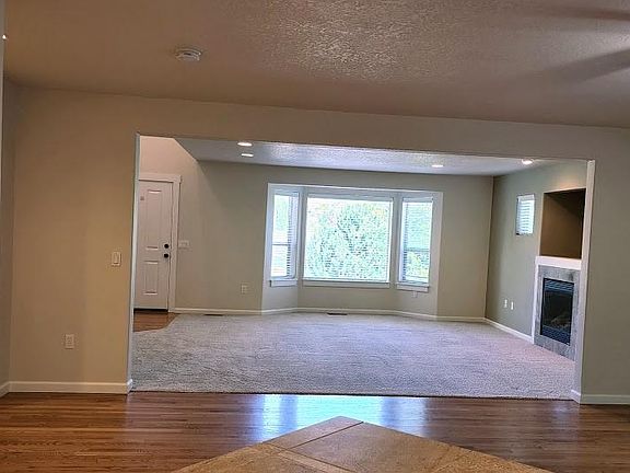 Great room / dining room