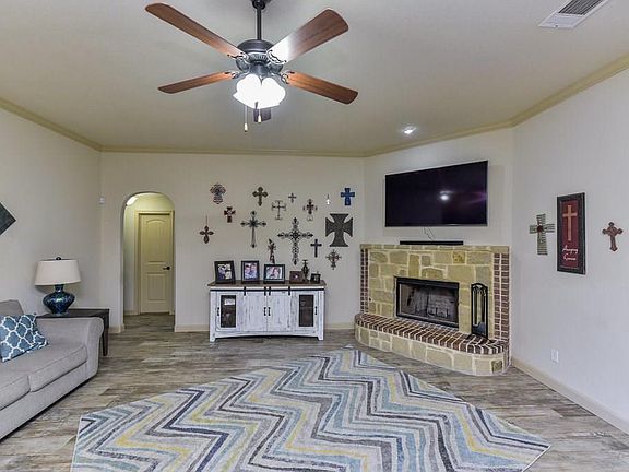 4th image of 5214 Prestwick Dr