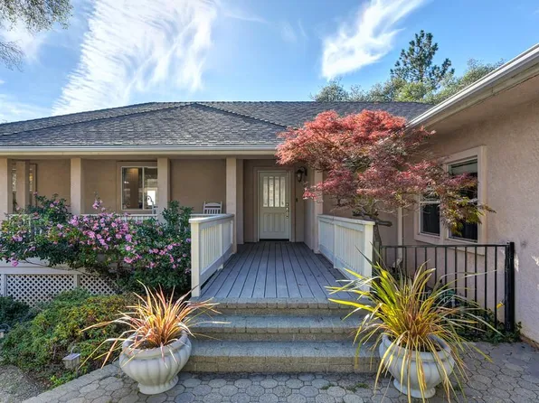 2060 Onion Flat Ct, Cool, CA 95614