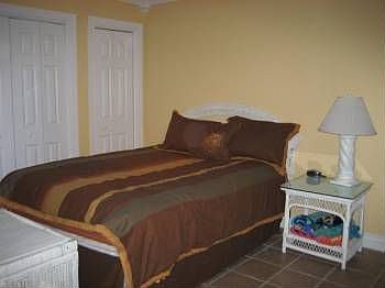 3rd image of 1428 Bahia Dr
