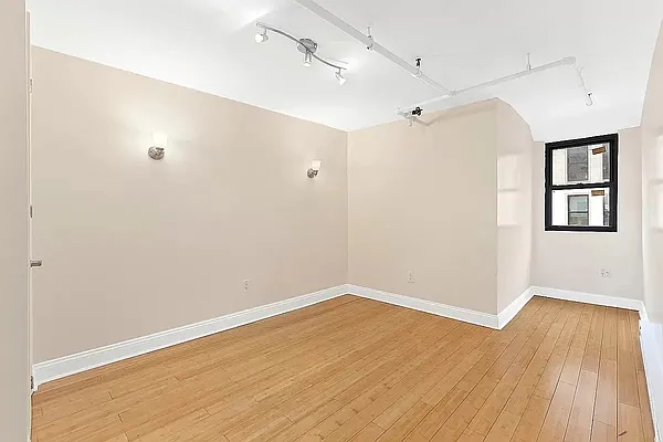 Rented by Corcoran | media 13