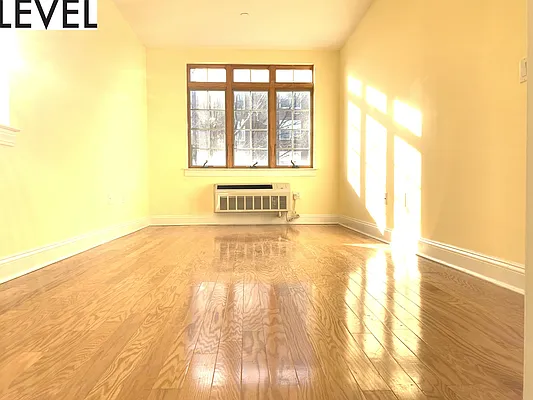 Rented by Level Group | media 24