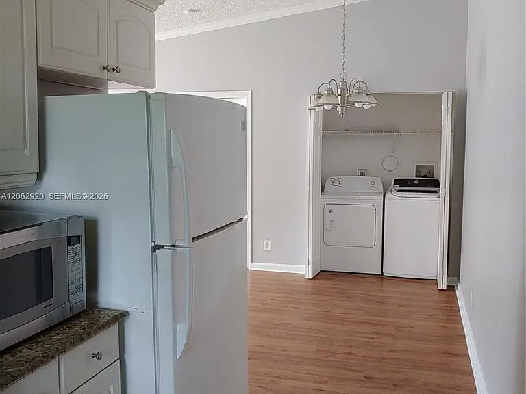 5060 Sanctuary Way #E — Photo 4