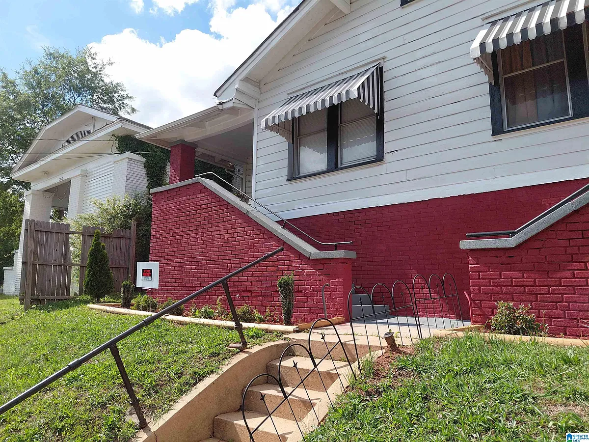 Building Photo - 2224 29th Street Ensley