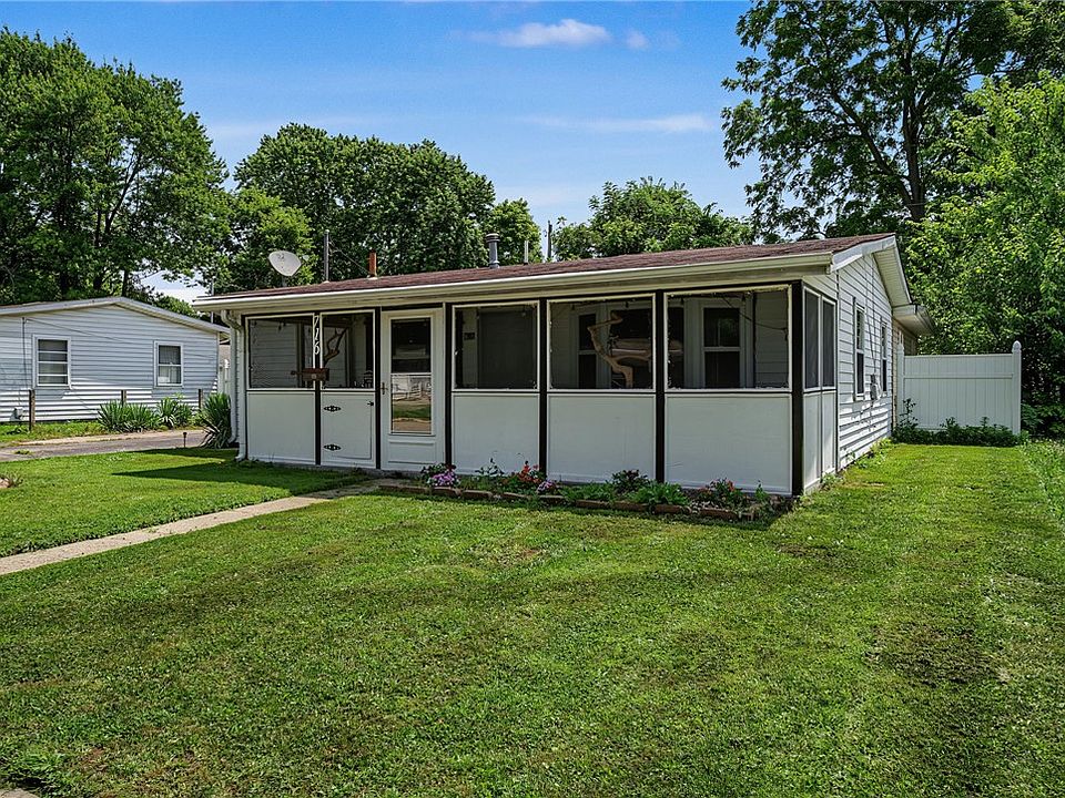 1st image of 716 Seibert Ave