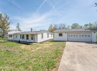 704 Churchill Rd, Fulton, MO 65251