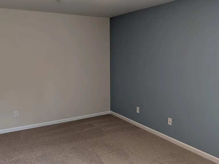 2428 Averon Dr — Photo 9