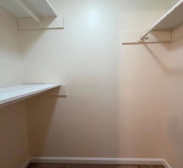 734 Marthas Dr — Photo 12
