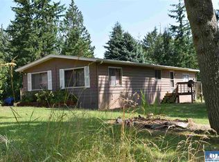 183 Mount Pleasant Heights Ln, Port Angeles, WA 98362