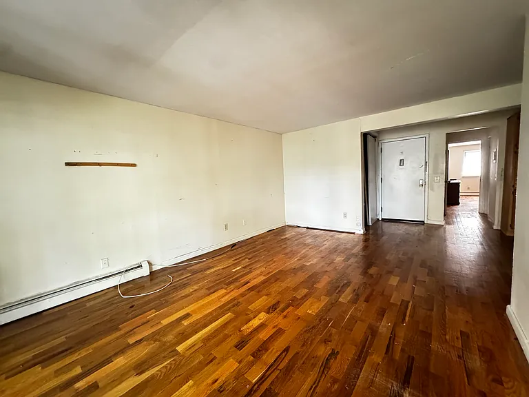 37 Odell Ave #3A — Photo 8