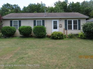 2312 Pinch Hwy, Charlotte, MI
