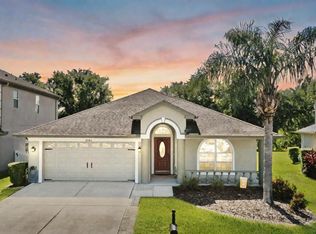 4240 Rustic Pine Pl, Zephyrhills, FL 33544