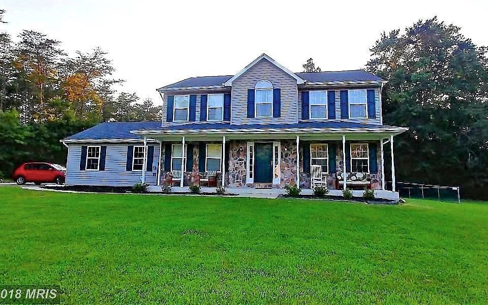 Exterior (Front)