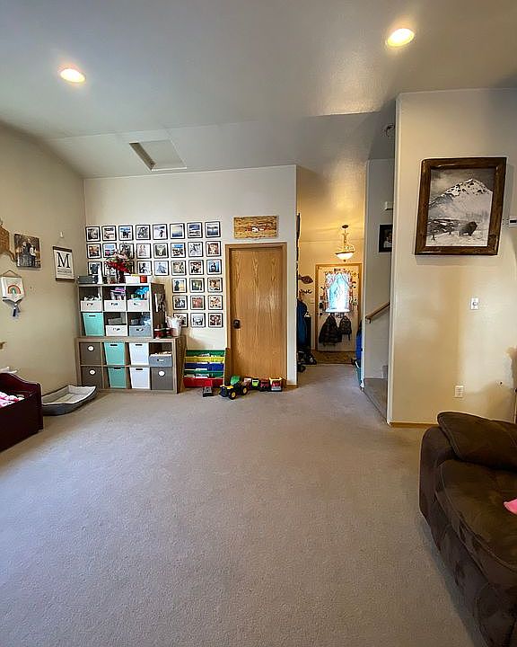 4430 E Rezanof Dr, Kodiak, AK 99615 Zillow